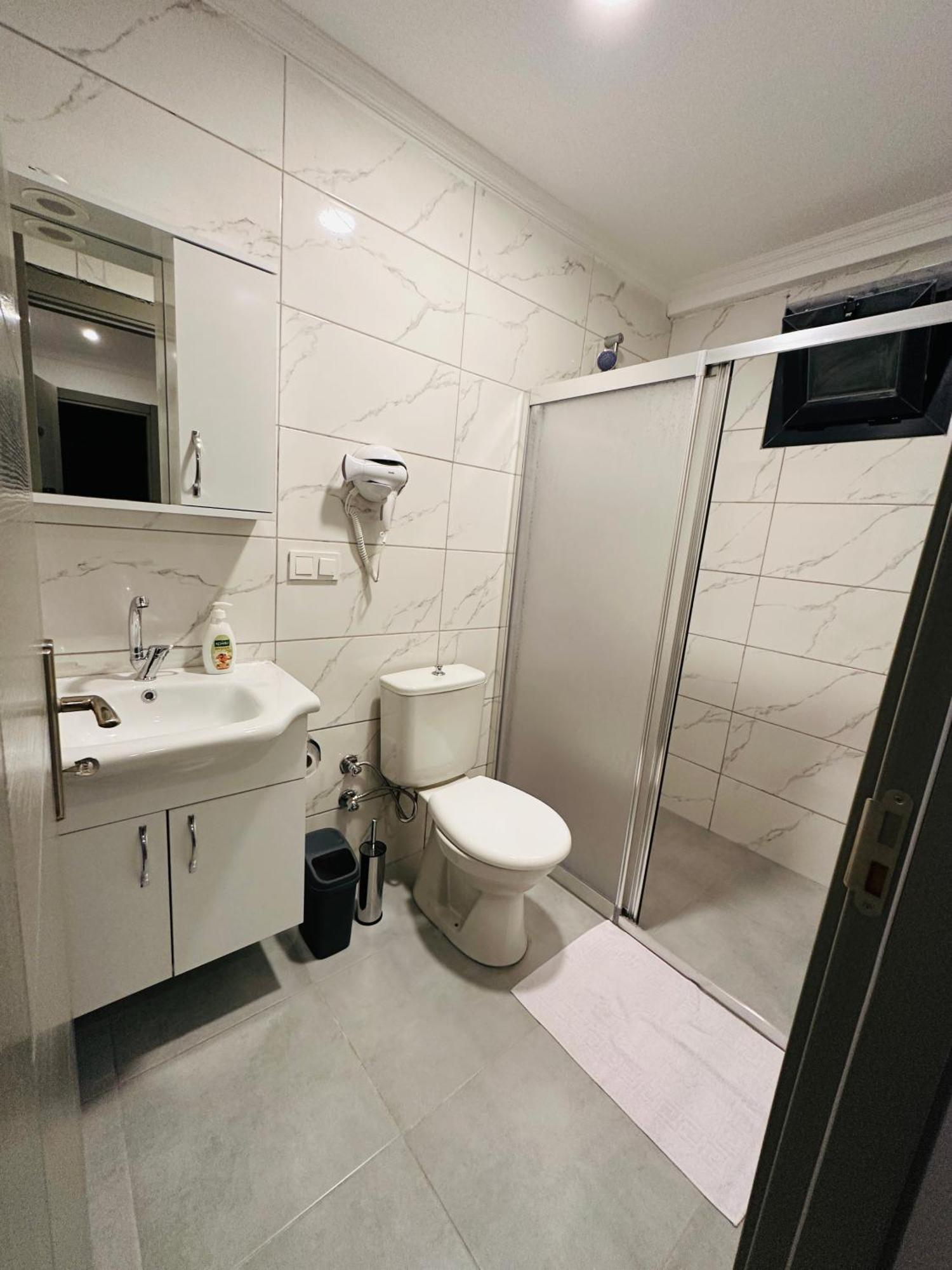 9 House Aparthotel Фетие Екстериор снимка