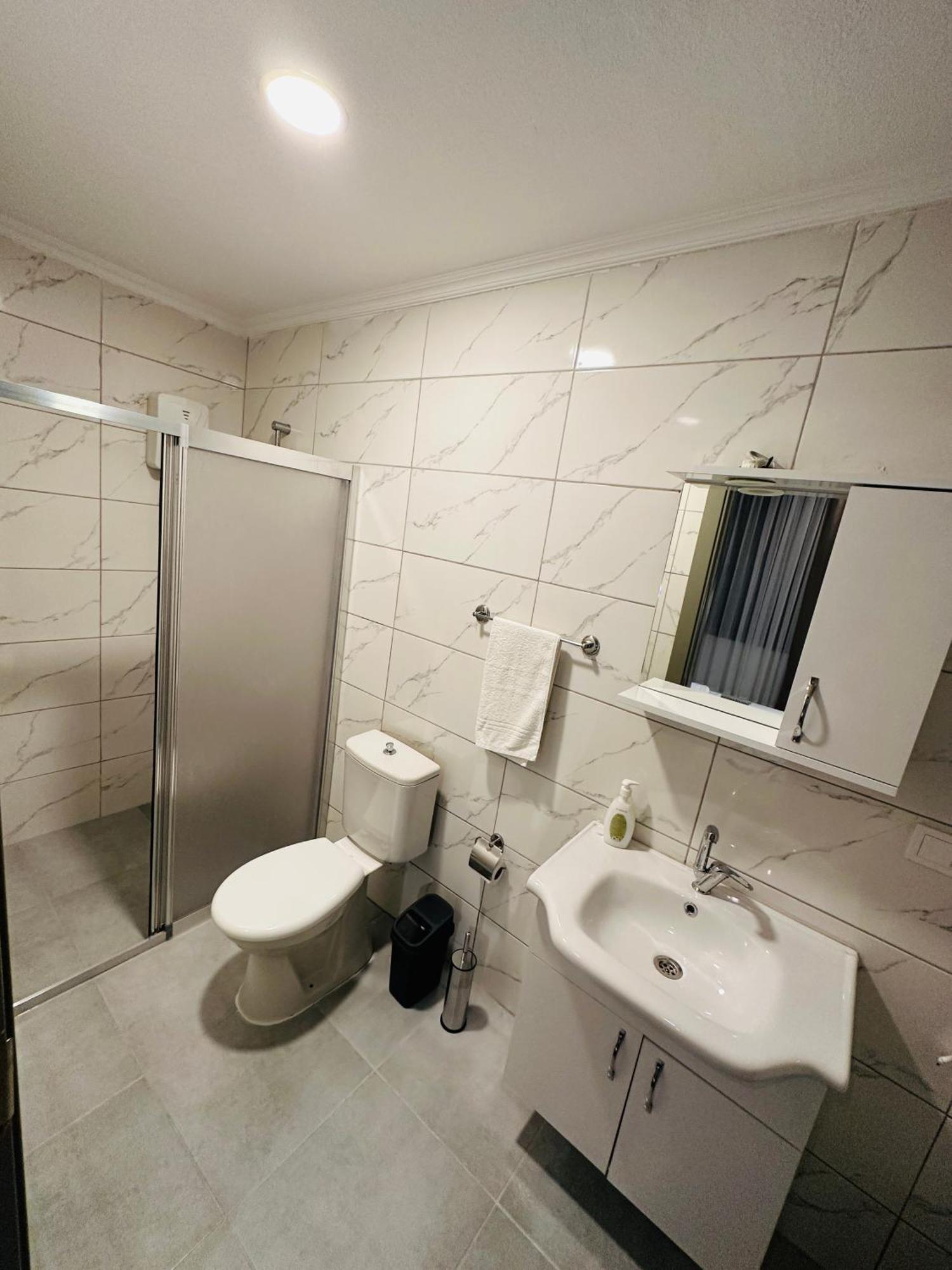 9 House Aparthotel Фетие Екстериор снимка