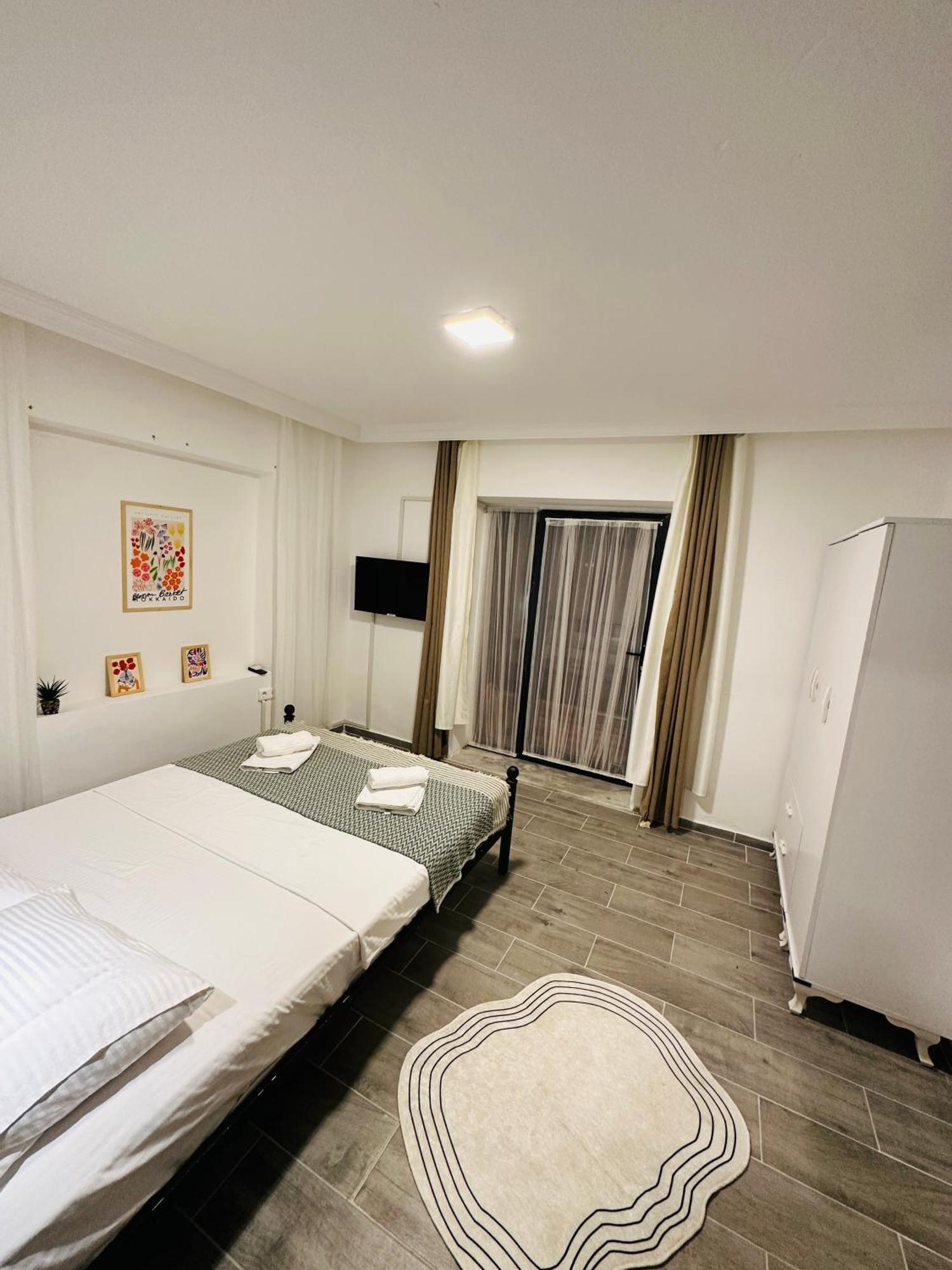 9 House Aparthotel Фетие Екстериор снимка