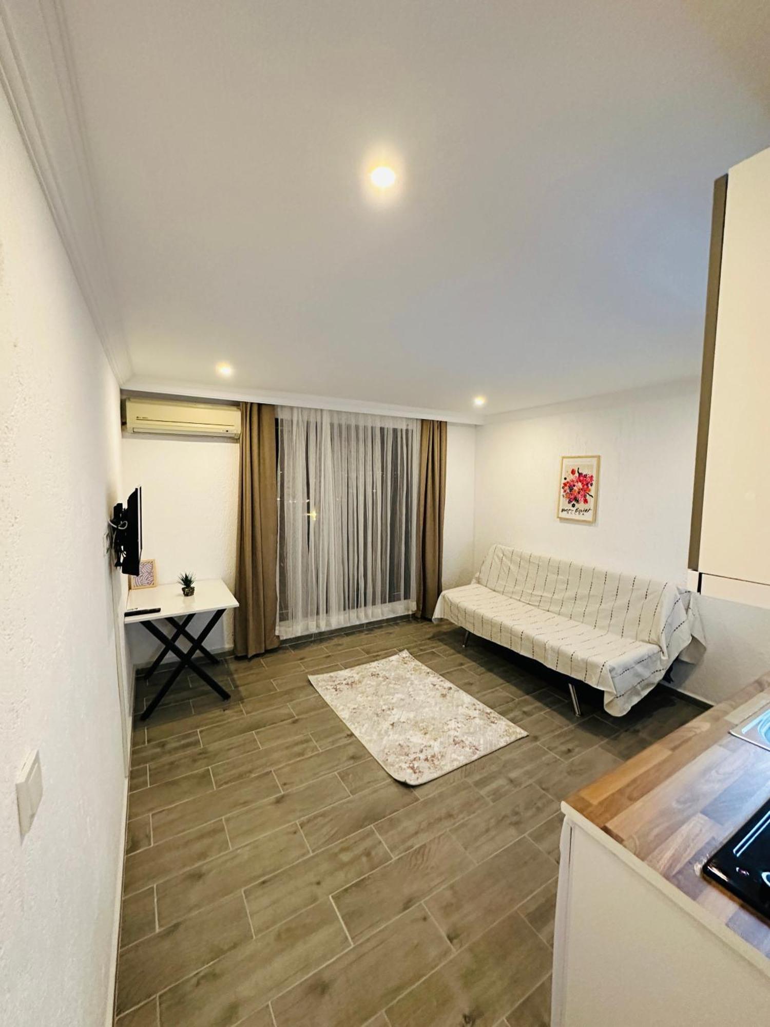 9 House Aparthotel Фетие Екстериор снимка