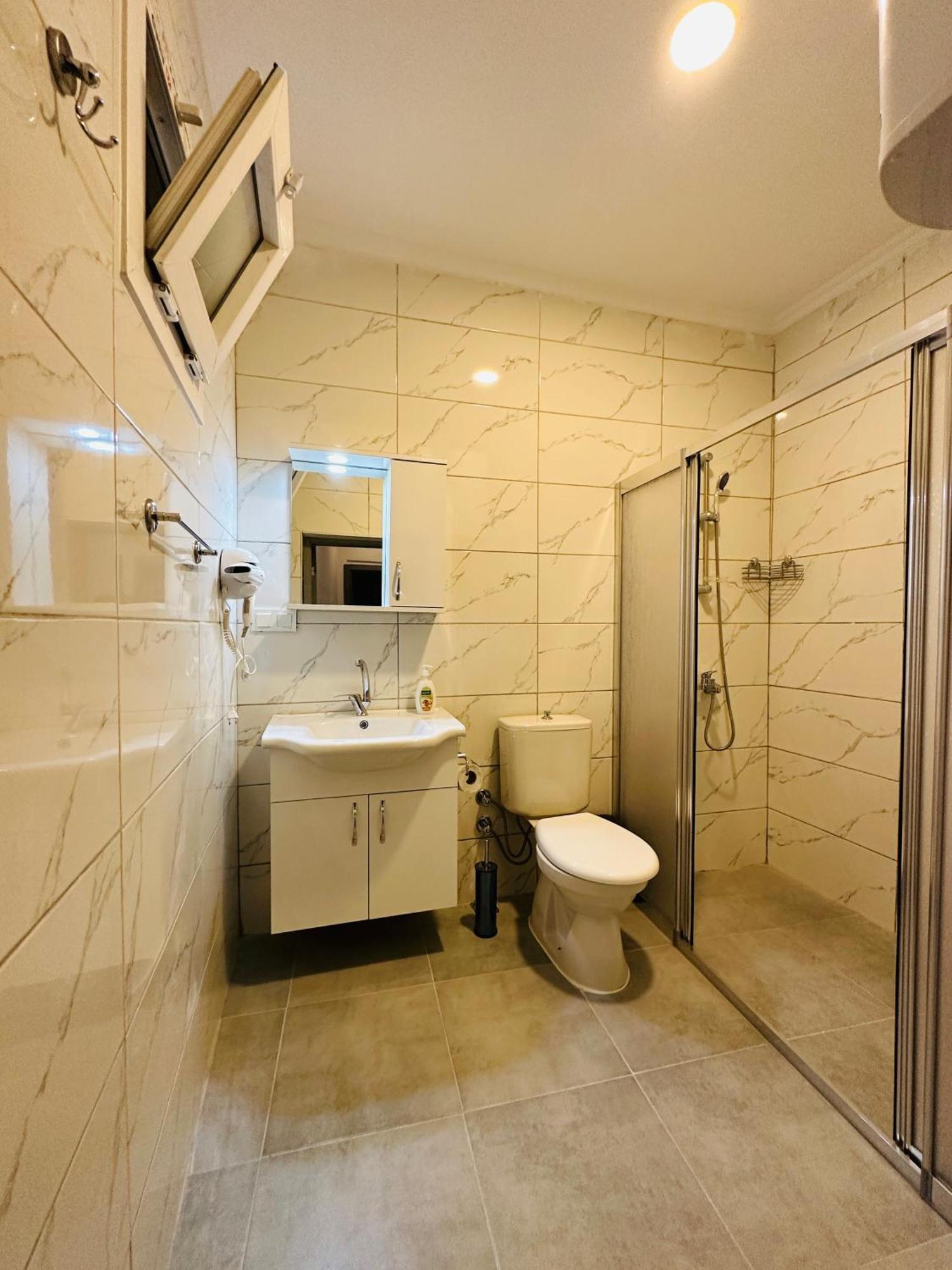 9 House Aparthotel Фетие Екстериор снимка