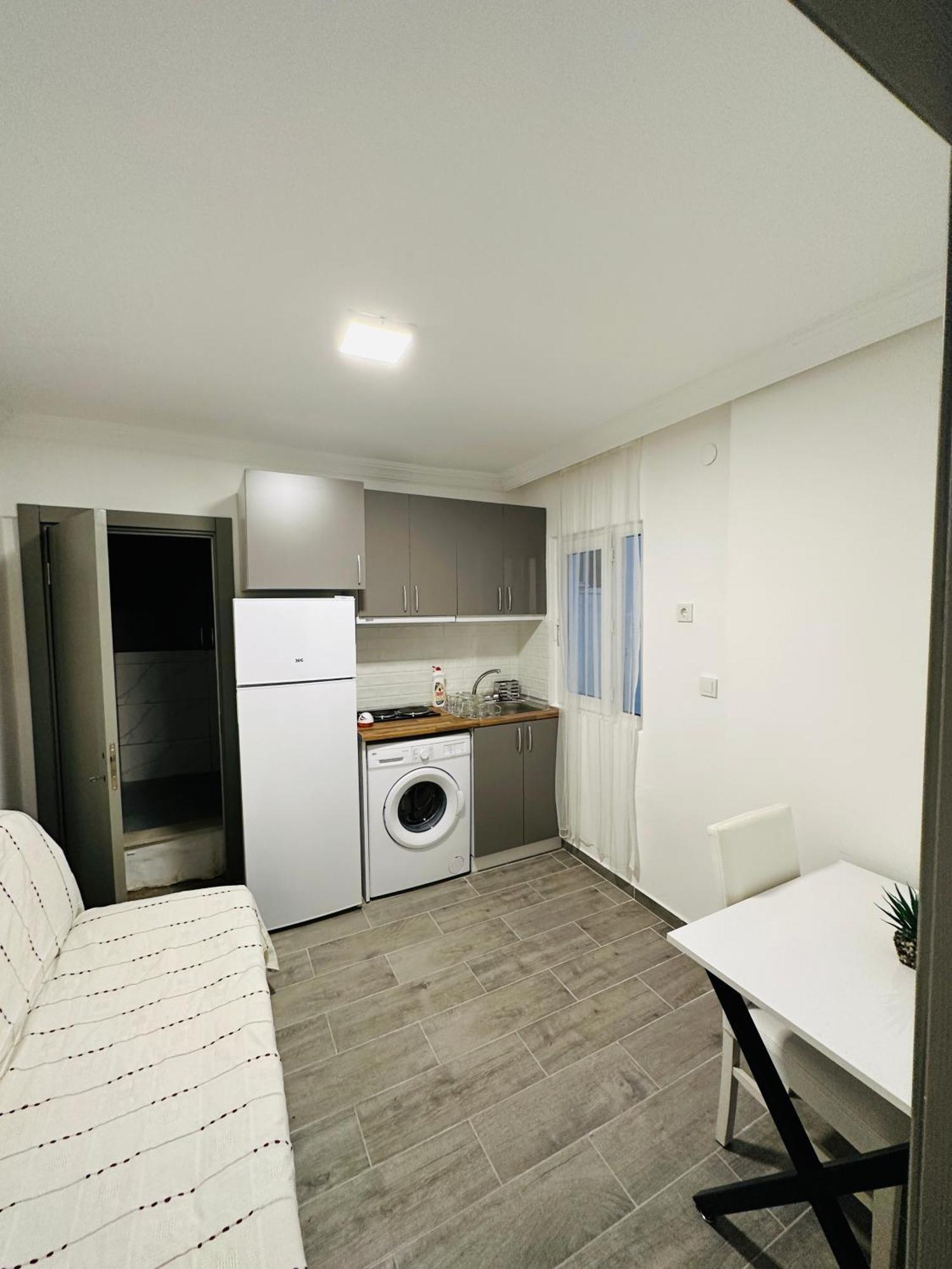 9 House Aparthotel Фетие Екстериор снимка