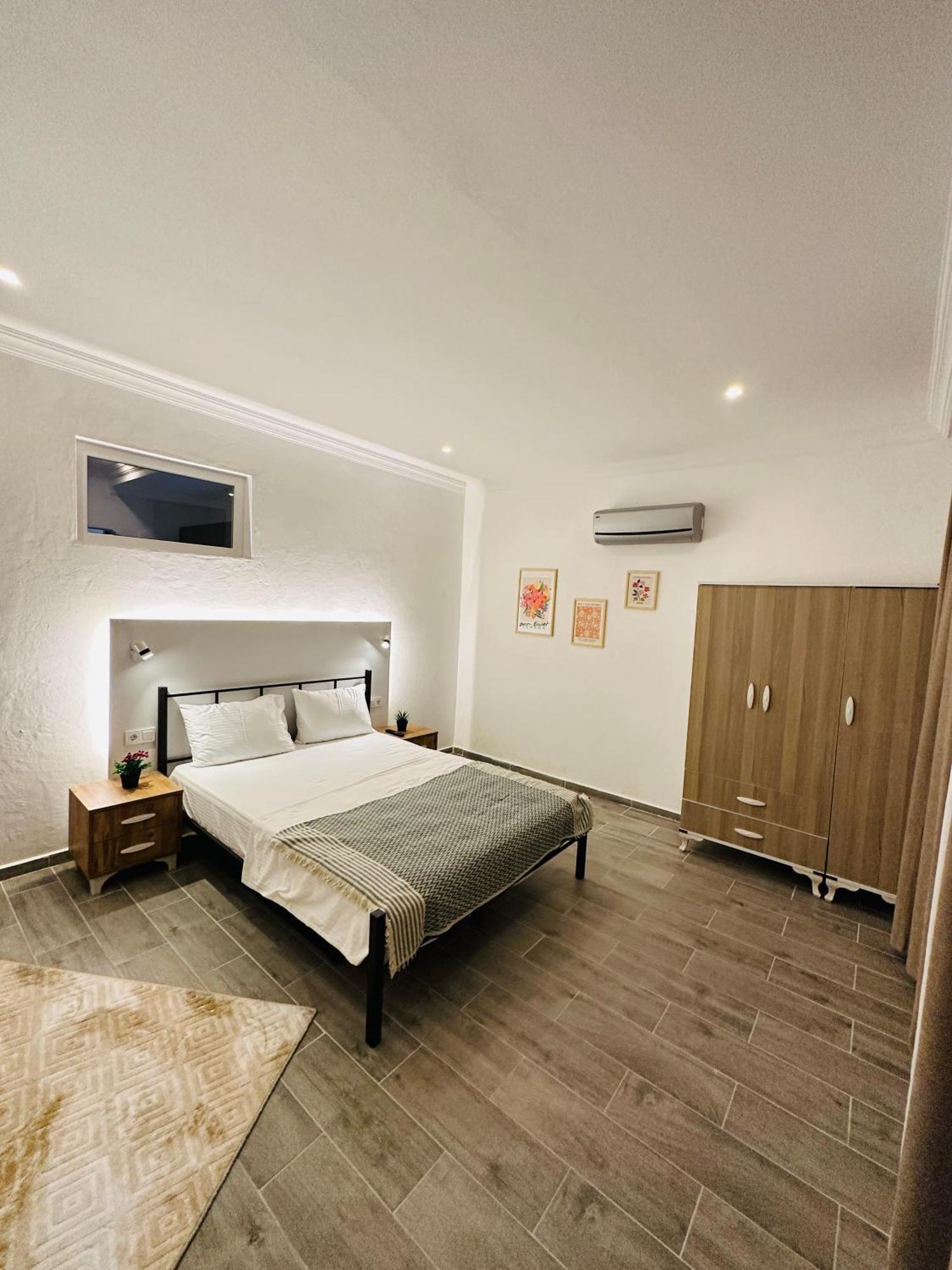 9 House Aparthotel Фетие Екстериор снимка
