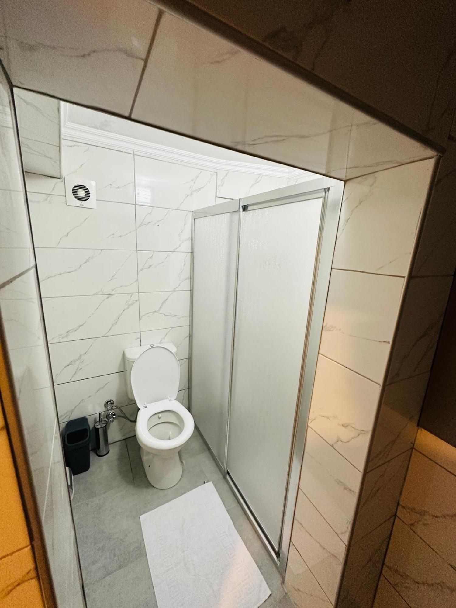 9 House Aparthotel Фетие Екстериор снимка